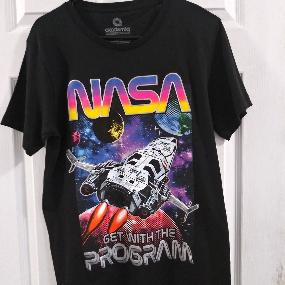 🆕(NWOT) NASA Get With The Program T-shirt - Picture 1 of 3